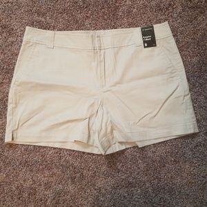 Gray shorts NY&CO